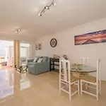 Premium Penthouse 105m2,bali Bed,heated Pool,best Sunsets Apartamento