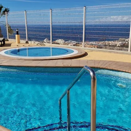 Premium Penthouse 105m2,bali Bed,heated Pool,best Sunsets Апартаменты